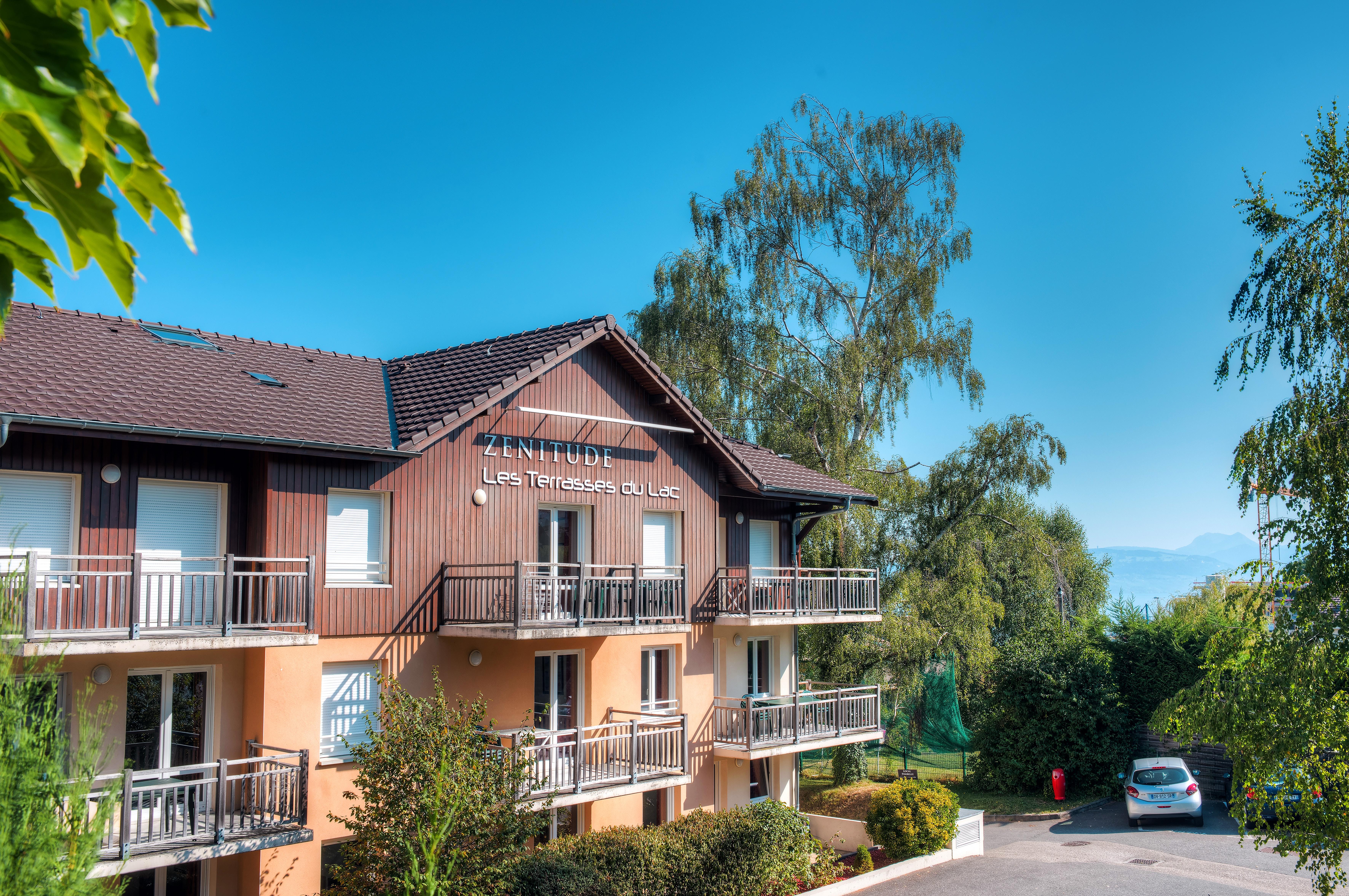 Zenitude Hôtel-Résidences Les Terrasses du Lac Évian-les-Bains Esterno foto