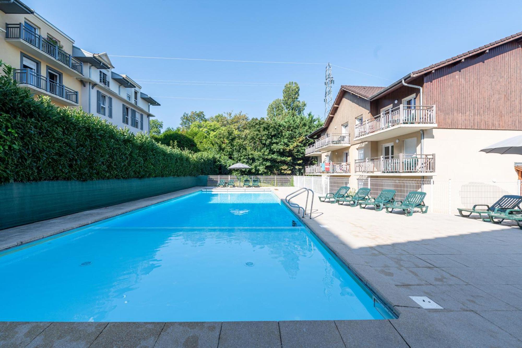 Zenitude Hôtel-Résidences Les Terrasses du Lac Évian-les-Bains Esterno foto